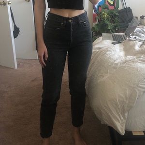 Levi’s wedgie Jean